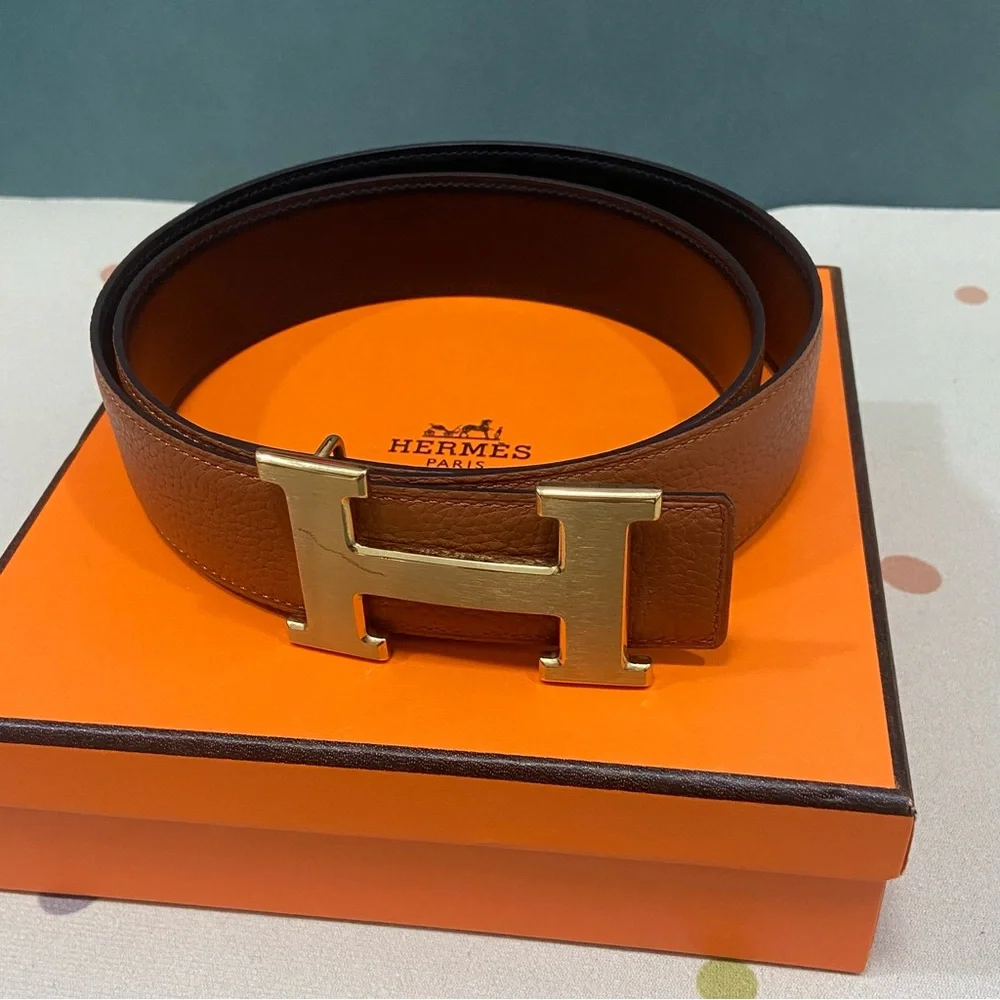 Brown Leather Belt with Gold Buckle SZ85 - Picture 3 of 4